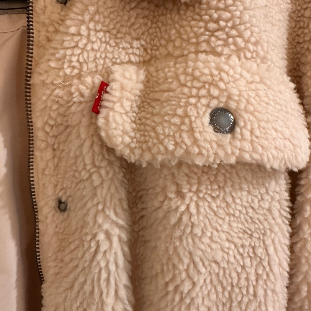 Levi’s Sherpa jacket - Picture 4 of 9